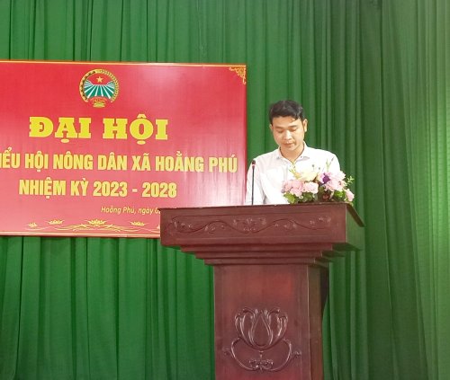 4. Đc Lê Văn Trung Chủ tịch Hội nông dân, nhiệm kỳ 2018-2023 Khai mạc Đại hội.jpg