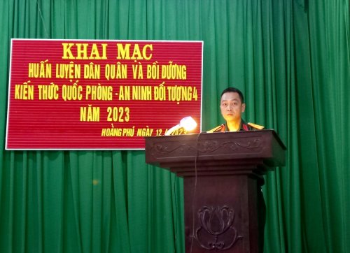 4. Đc Trung tá Nguyễn Huy Tuấn – Phó tham mưu trưởng ban CHQS Huyện phát biểu tại lễ khai mạc.jpg